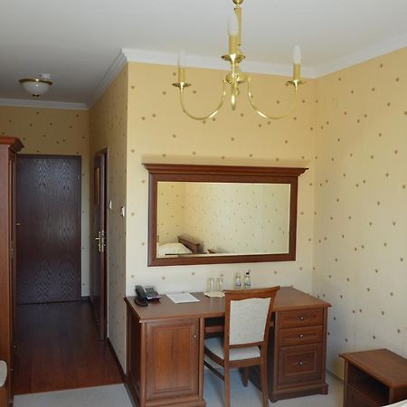 Zamek Gostynin Aparthotel Exterior photo