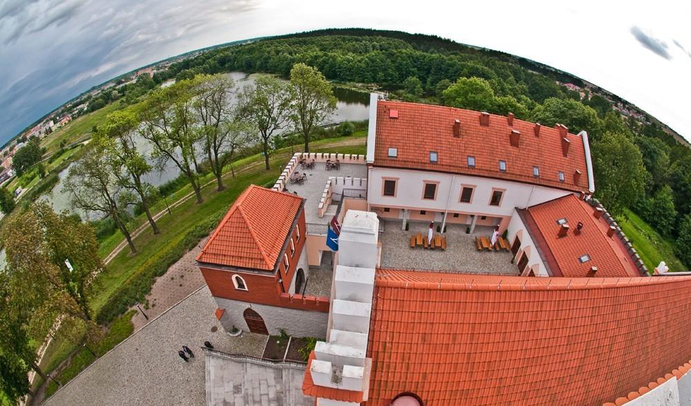 Zamek Gostynin Aparthotel Exterior photo
